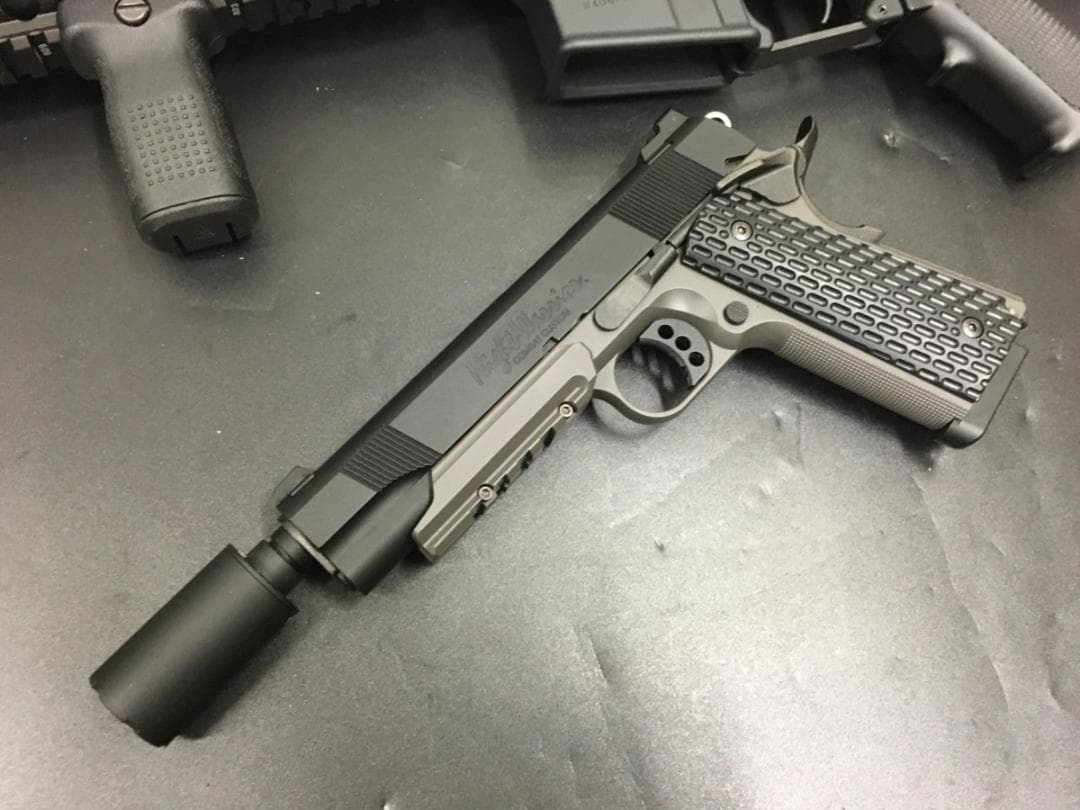 ☆東京マルイ　ナイトウォーリア コンバットカスタム改 トレーサー付　新品