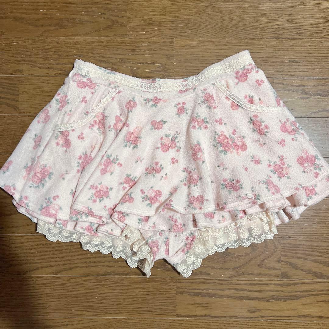 リズリサ　花柄　スカパン　ピンク