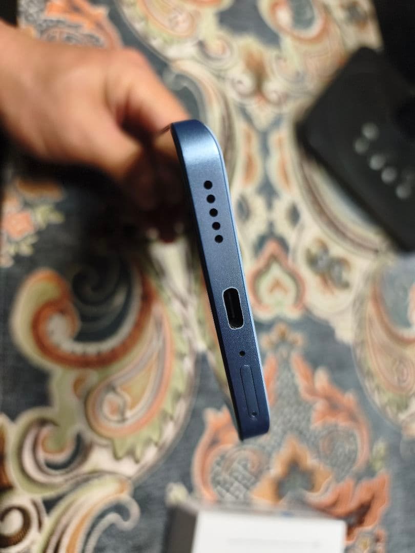 Xiaomi　13T　 XIG04　本体