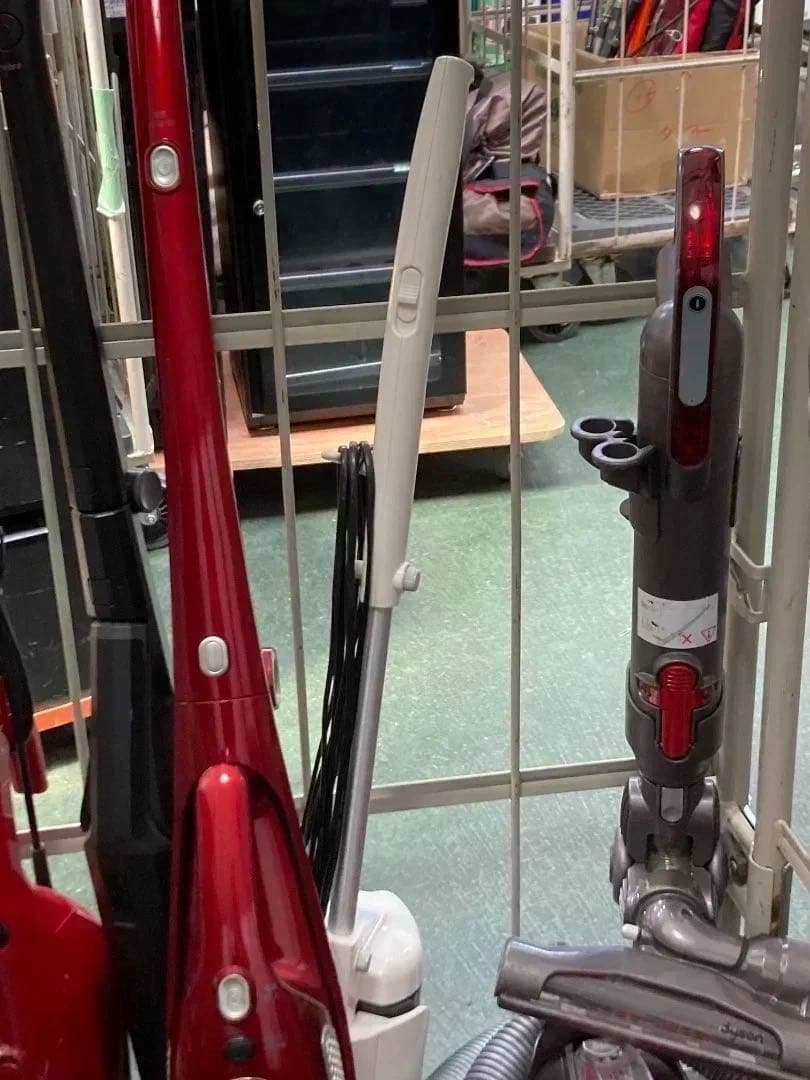 Dyson他 掃除機各種 山売り　まとめて
