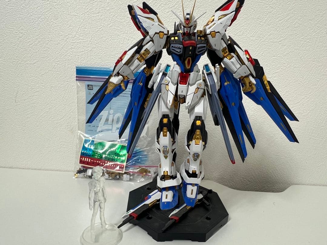 MGEX ストライクフリーダムガンダム ガンプラ 組み立て済み