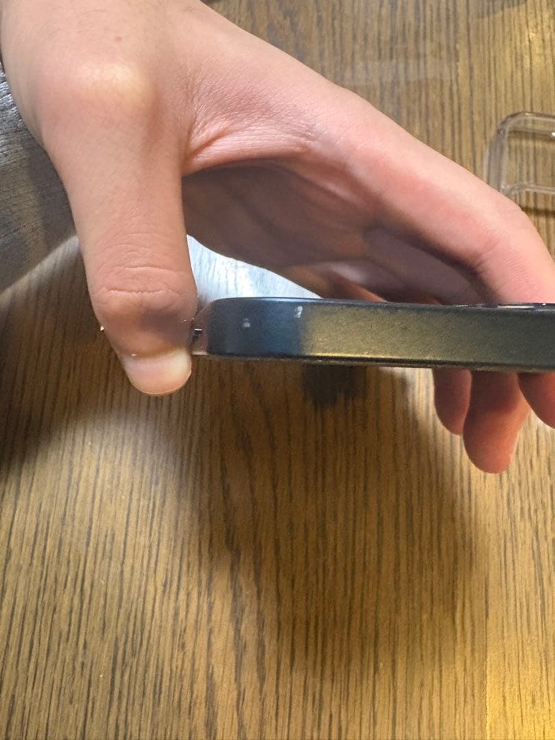 Apple iPhone 13 ミッドナイト　本体