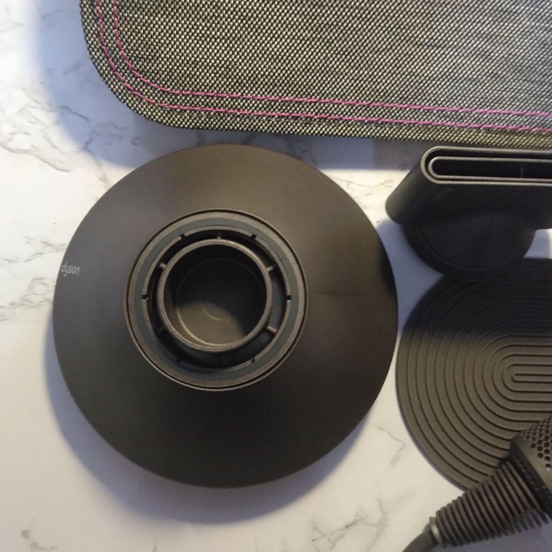 動作良好　ダイソン　HD03　Dyson　ドライヤー