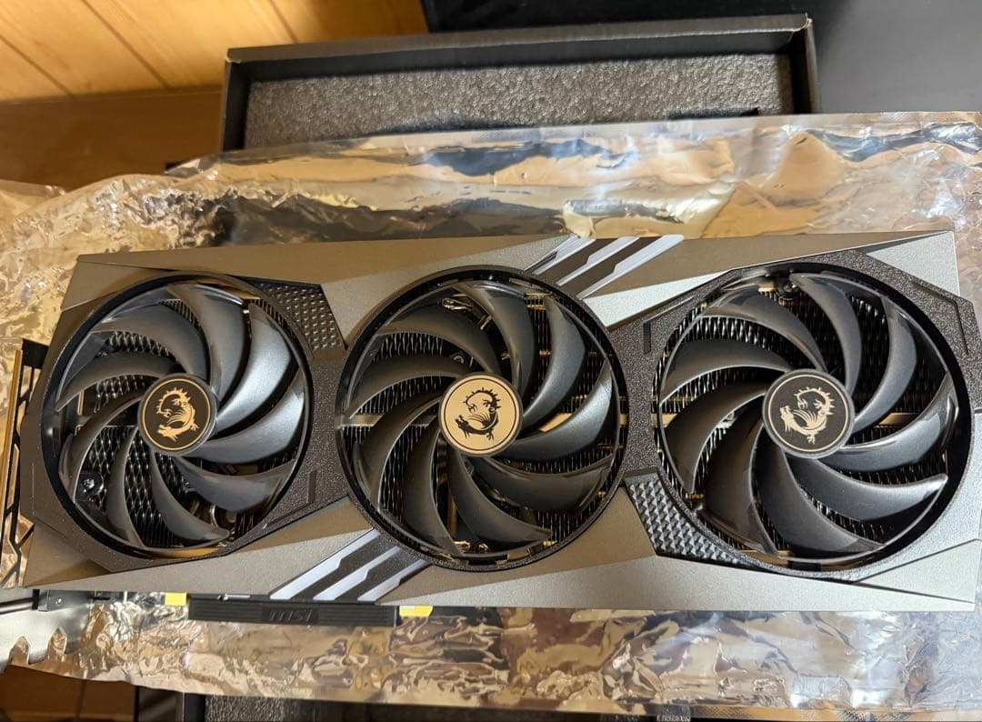 グラフィックボード・グラボ・ビデオカード MSI RTX4070Ti GAMING X TRIO 12G OC