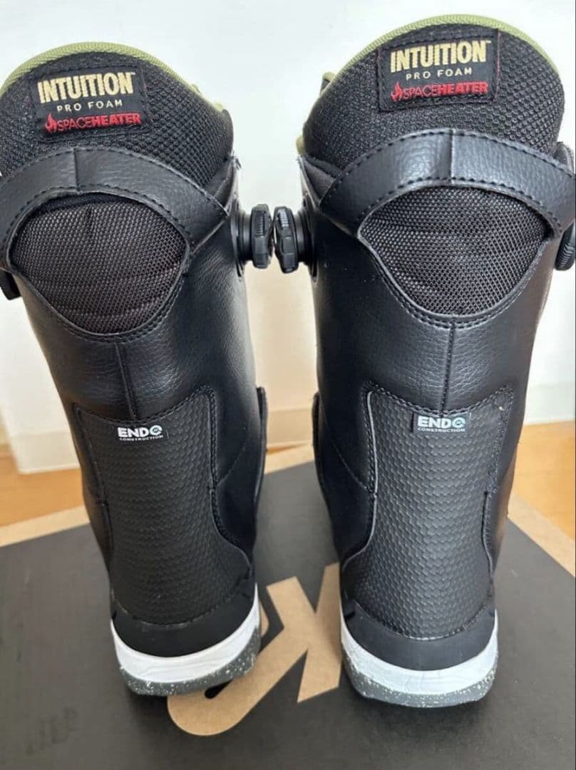 24/25モデル K2 THRAXIS スノーボードブーツ サイズ8 /26㎝