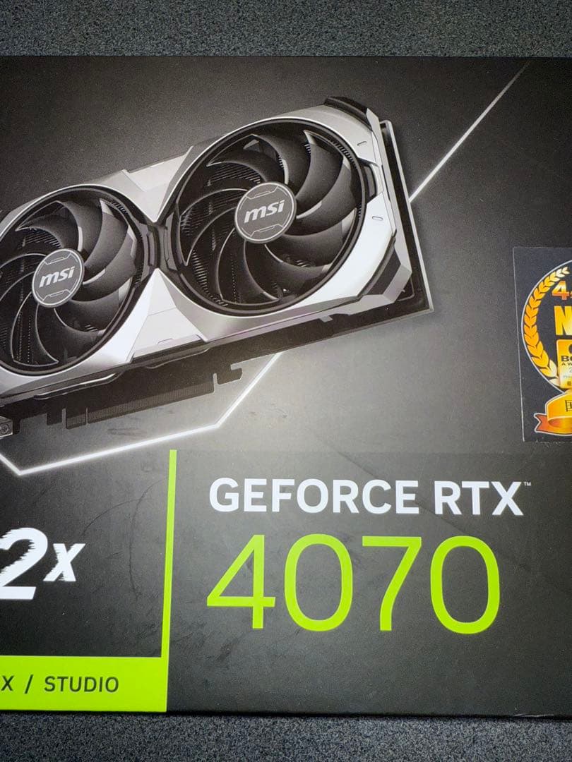 MSI GeForce RTX 4070 2xファン