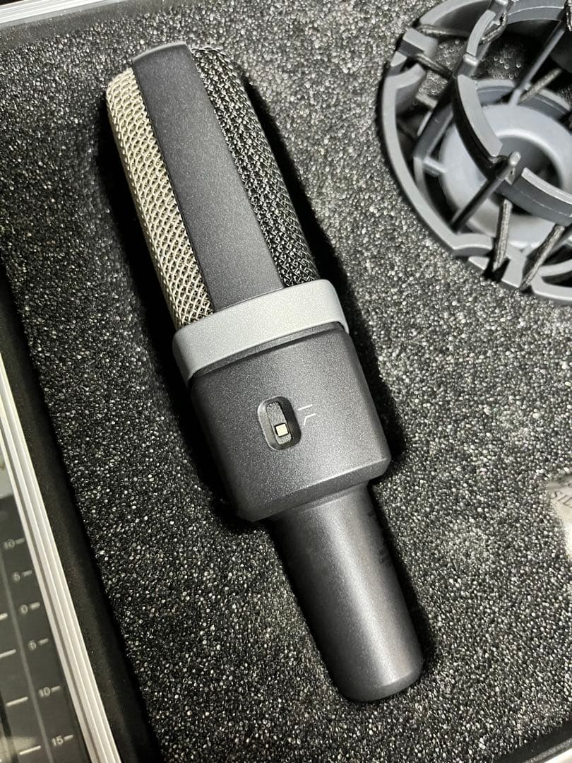 【美品】AKG C214 コンデンサーマイク