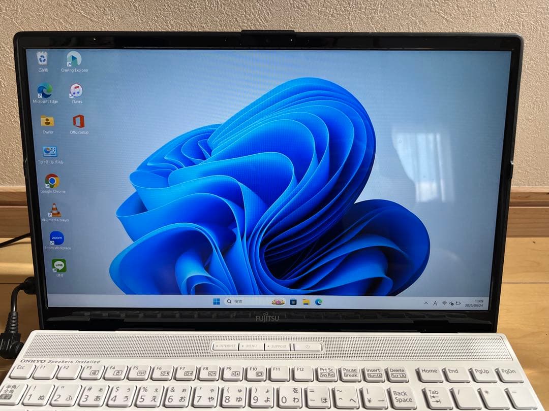 富士通 FMV AH45/D Core i3 高速SSD Windows11
