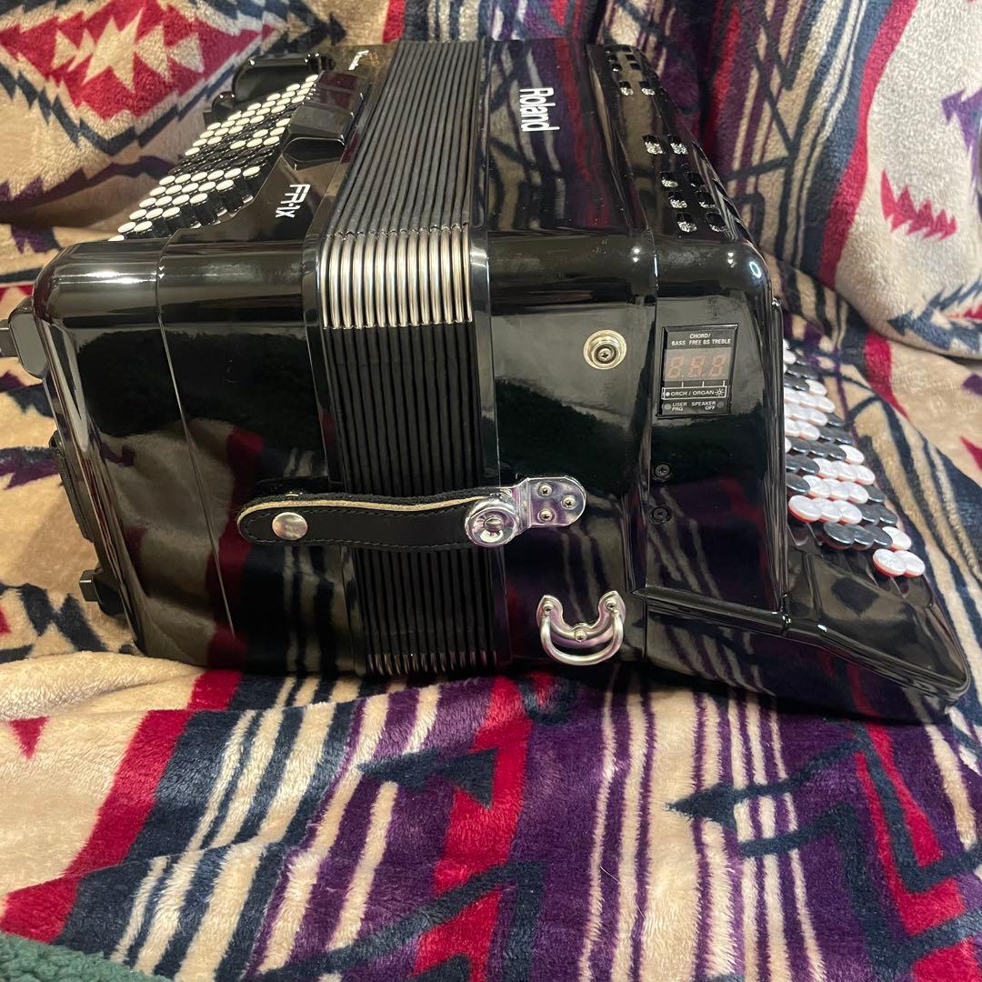 【美品】Roland FR-1xb ボタン式 電子アコーディオン　付属品付