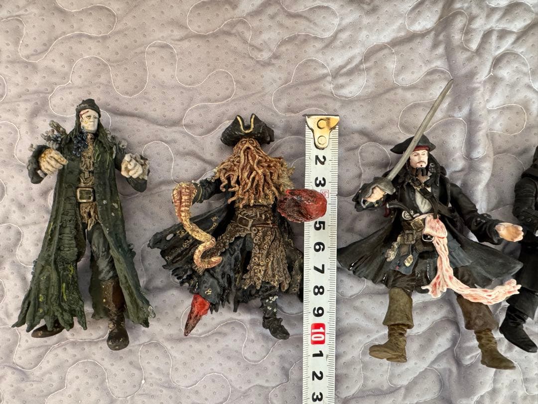 希少！ビックスケール　フィギア　ブラックパール号 パイレーツ・オブ・カリビアン