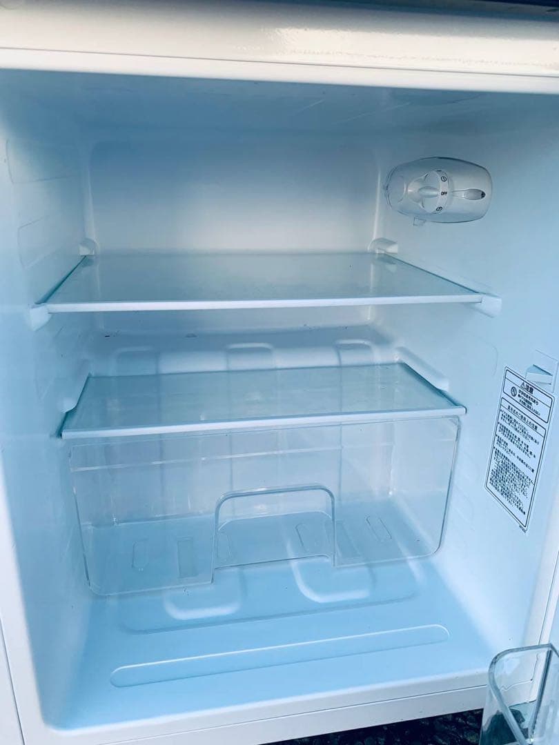 送料設置無料　Hisense 2ドア冷凍冷蔵庫　HR-B95A