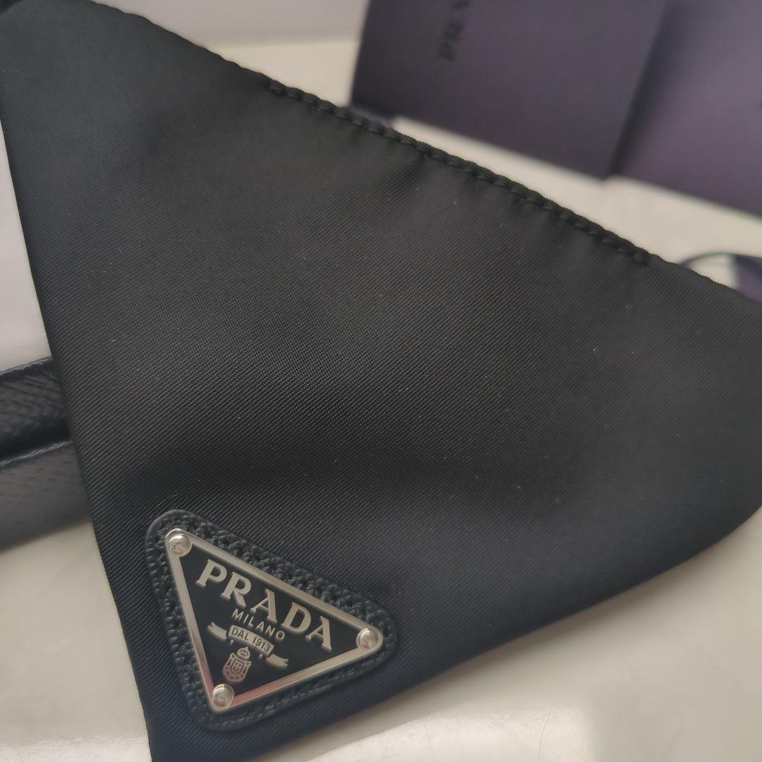 PRADA ナイロン製犬用首輪 黒