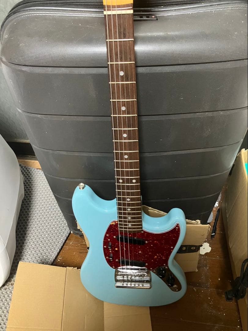 ソラニン　フェンダームスタング　ギター