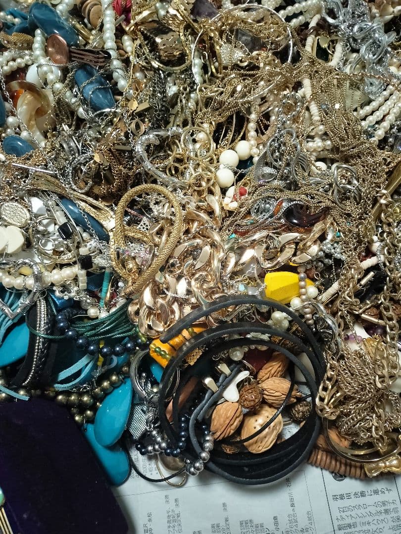 アクセサリーまとめ売り　 遺品、整理品、ジャンク品　約12.2kg