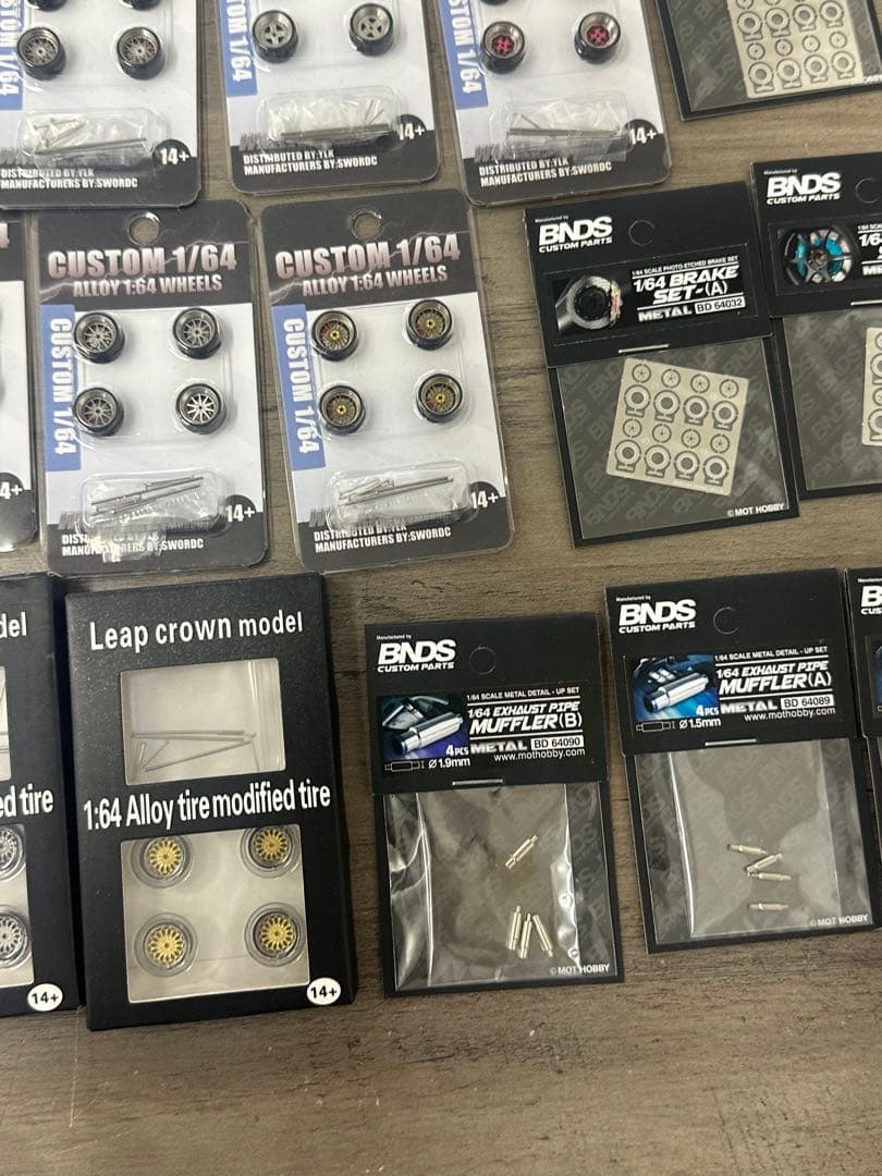 い*そ様 新品未使用！1/64スケール　チューニングパーツ BNDS ホイールマ