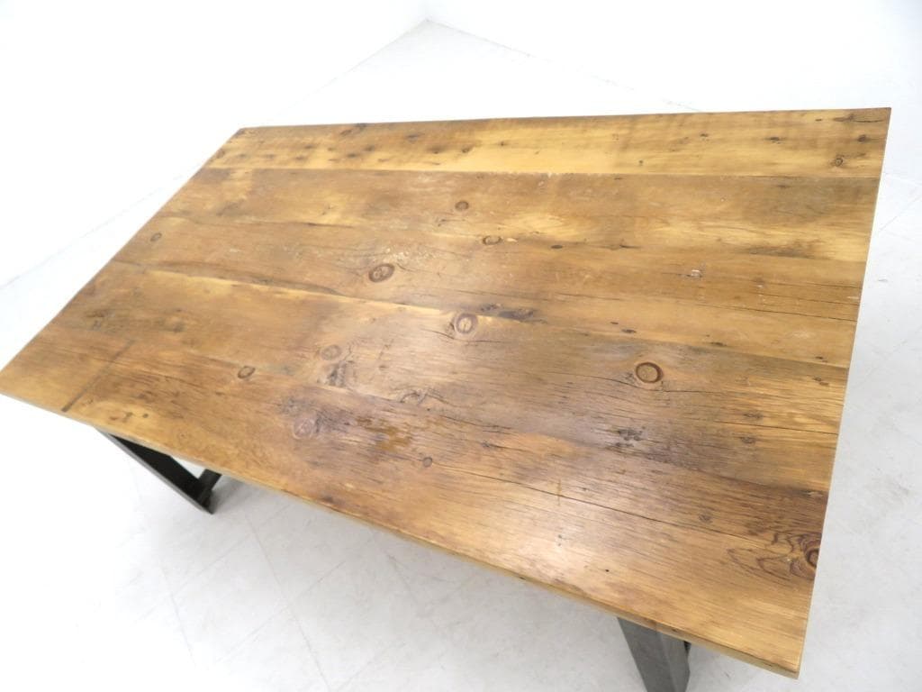 展示品　インダストリアル　無垢材　アイアン　ダイニングテーブル　作業台　カフェ