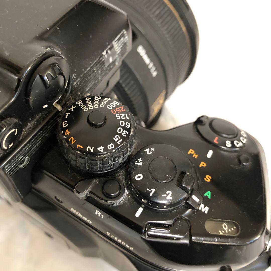 B*s様 Nikon F4 一眼レフカメラ　50ミリ1.4 ジャンク