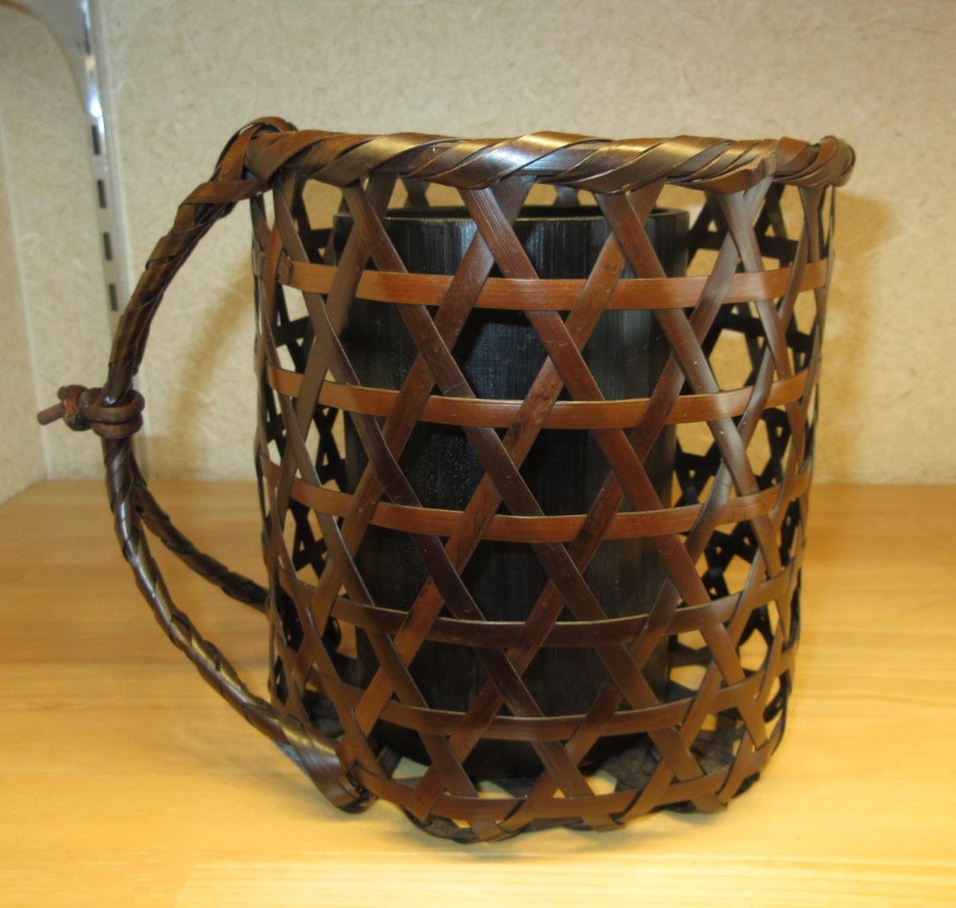 送料込【逢絢亭】茶道具 背負籠 染竹 上塗竹入子 竹泉作 木製 紙箱入り