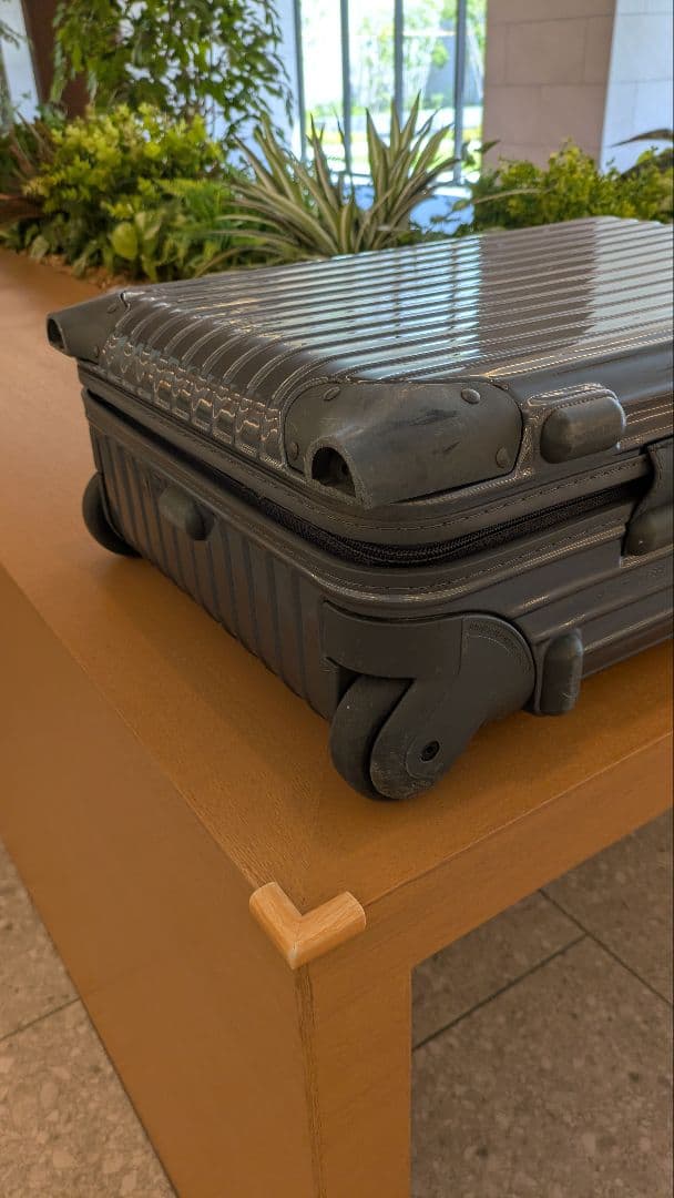 RIMOWA SALSA　DELUXE　 キャリーケース　2ウィール