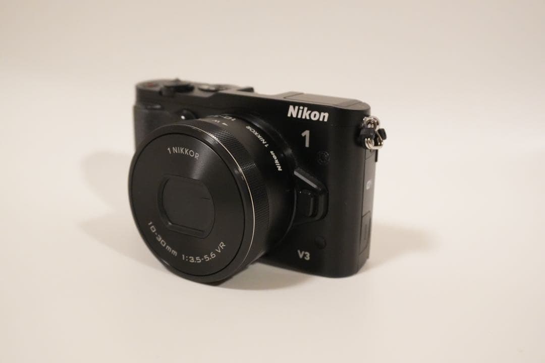 Nikon1 V3 カメラ純正バッテリー2個付き