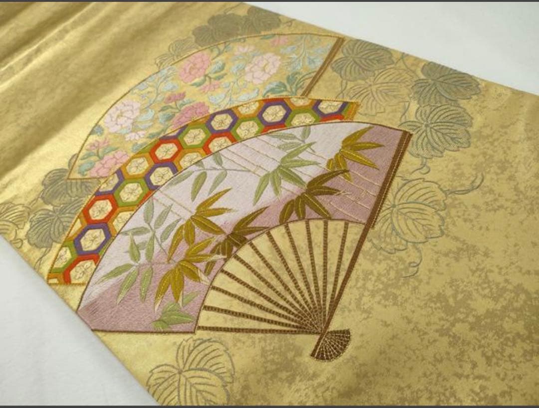 振袖 フルセット6点サイズM〜Ｌ　紫とピンクの花柄 鶴刺繍 正絹売り切り終了