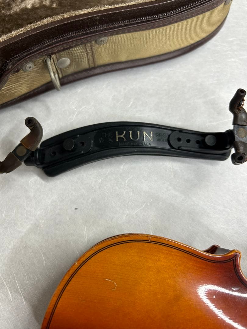 SUZUKI ヴァイオリン No.220 1/2 ケース,弓付き　1975