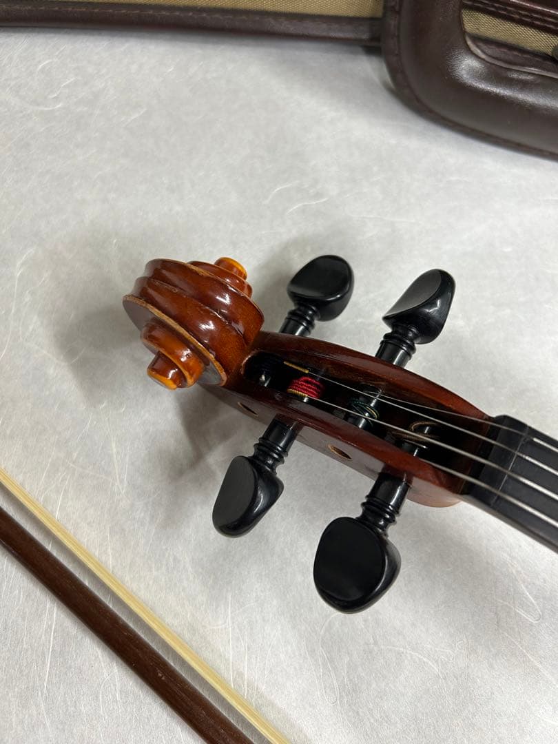 SUZUKI ヴァイオリン No.220 1/2 ケース,弓付き　1975