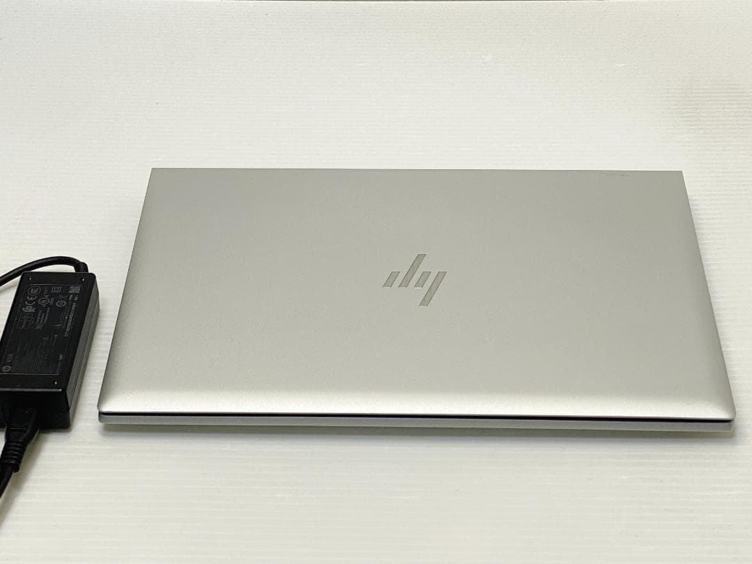 第11世代Core i5 HP 830 G8 8GB NVMe256GB