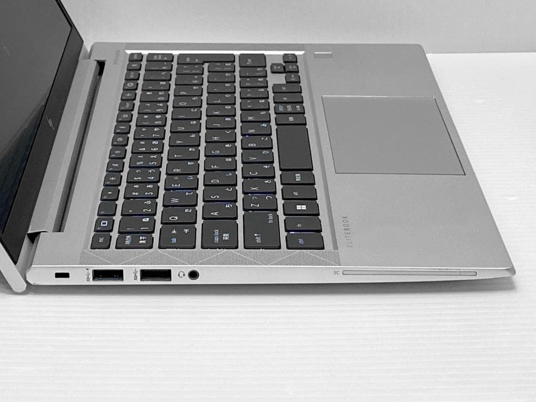 第11世代Core i5 HP 830 G8 8GB NVMe256GB