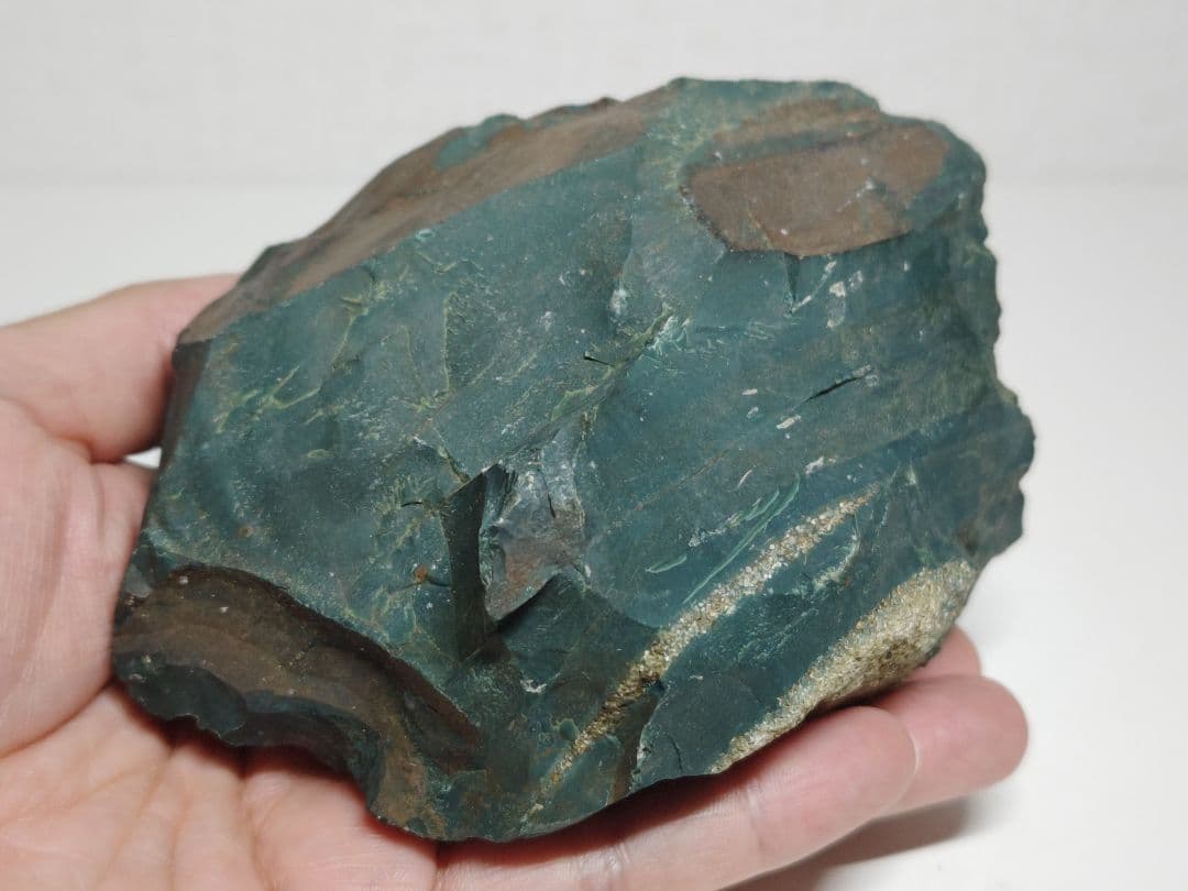 出雲石 835g 瑪瑙 ジャスパー 原石 鑑賞石 自然石 誕生石 鉱物 水石