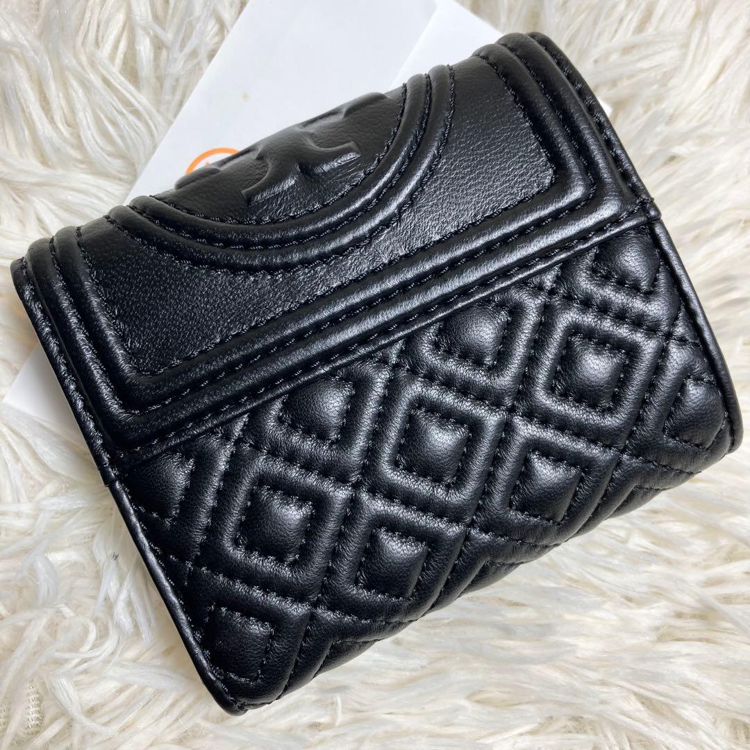 【極美品】トリーバーチ＊キルティング 三つ折りレザーブラック