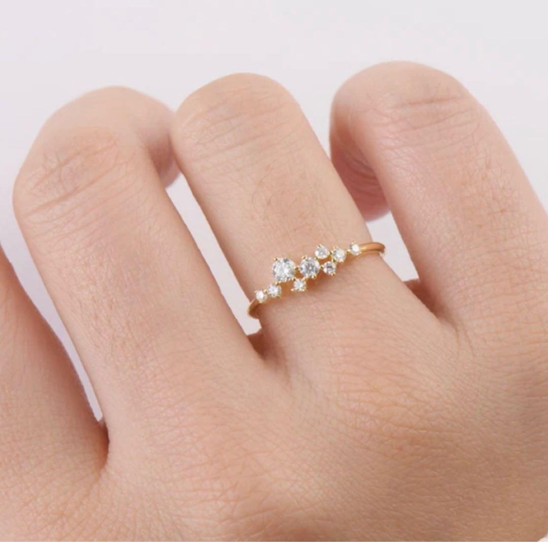 匿名配送　鑑別書　18kゴールド　9粒ダイヤモンドリング　アレルギー対応　新品