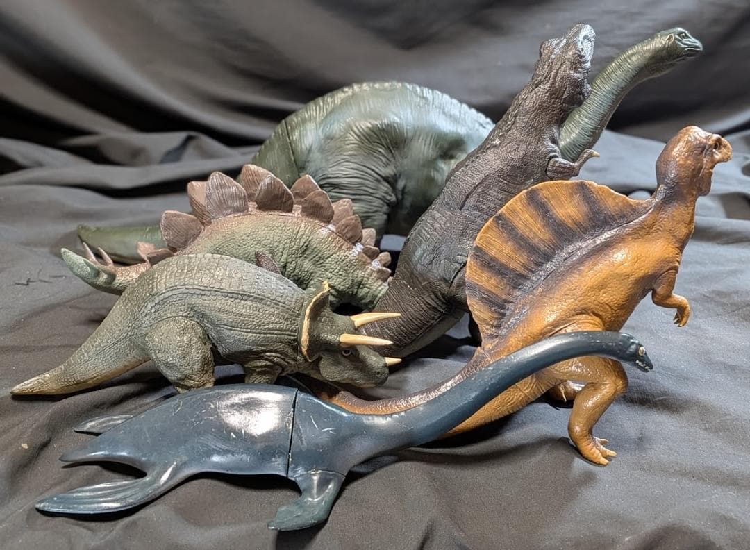 昭和レトロ恐竜（ツクダホビー）ソフビフィギュア６体セット