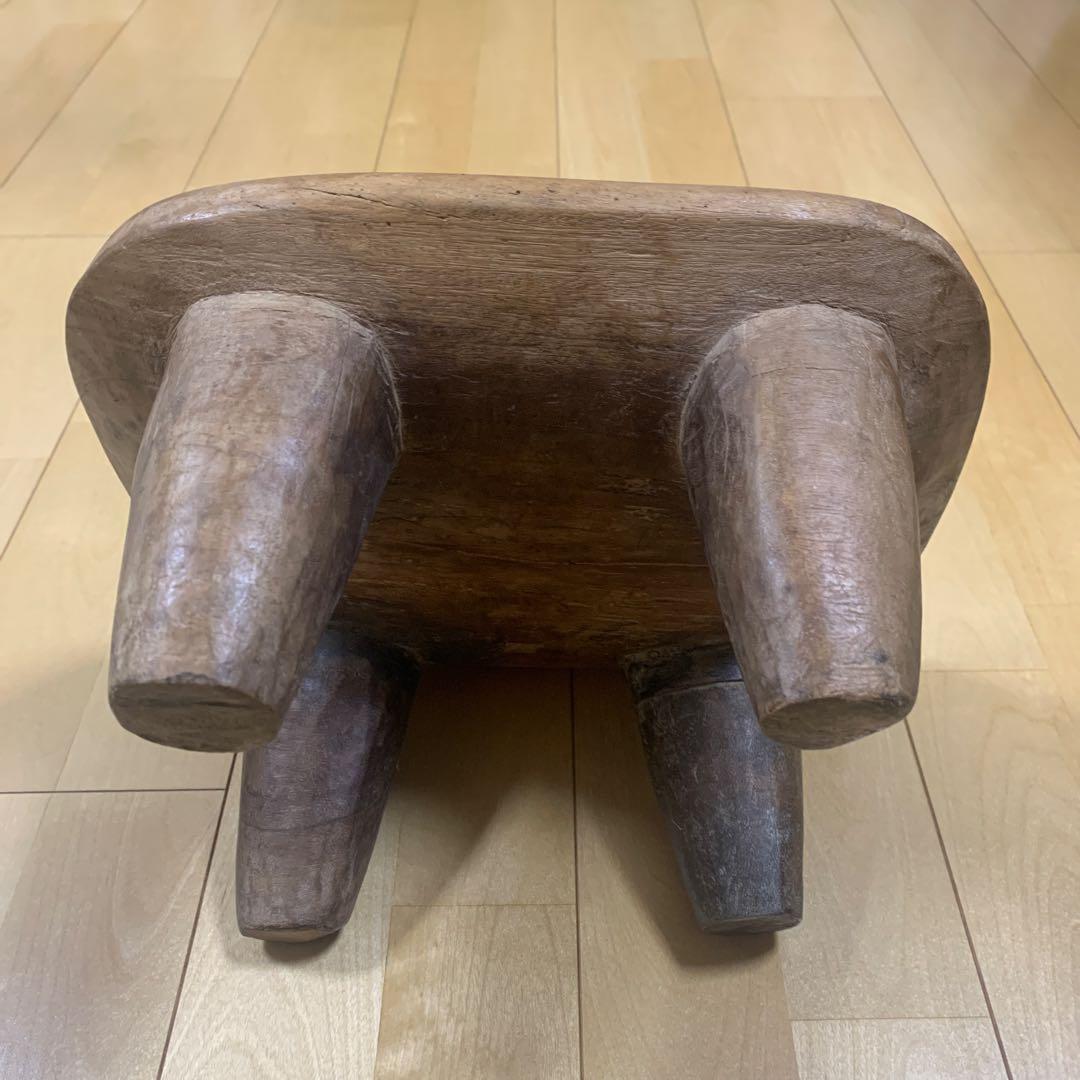 セヌフォスツール