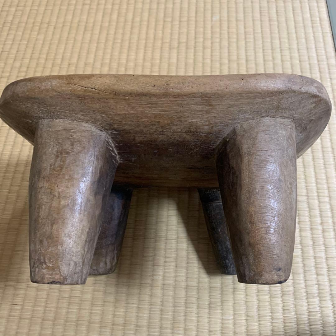 セヌフォスツール