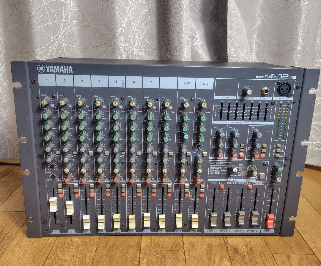 Yamaha MV12/6 アナログミキサー