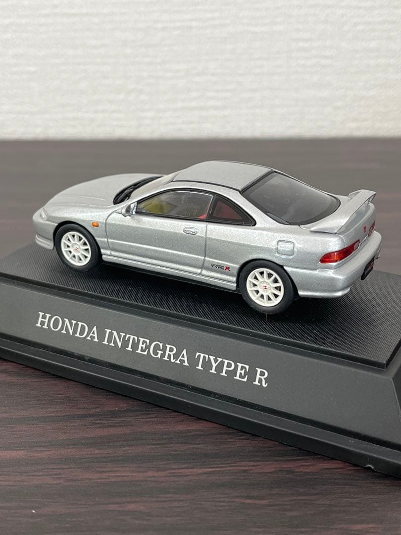 エブロ1/43 ホンダ インテグラ タイプR 2台セット