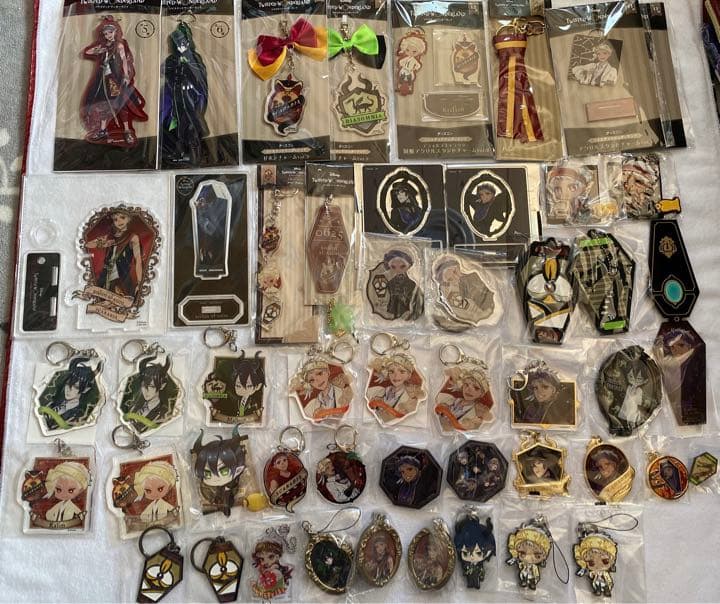 ︎⭐️新品・美品︎⭐️ツイステ グッズ まとめ売りセット 319点