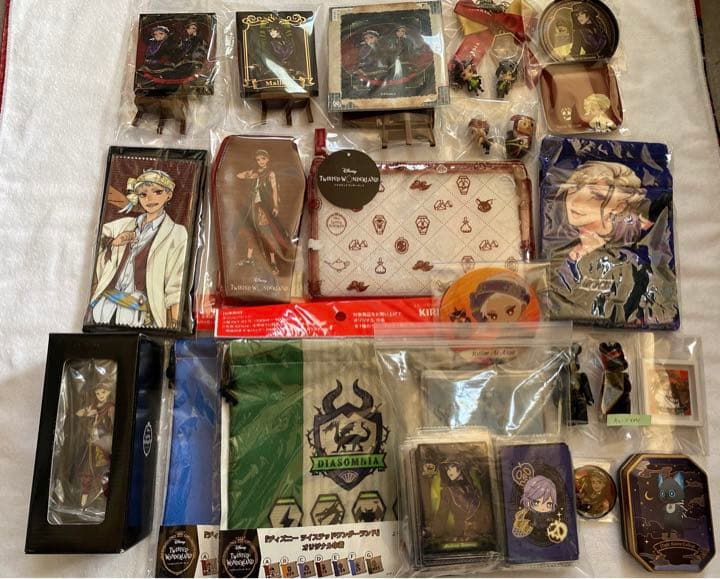 ︎⭐️新品・美品︎⭐️ツイステ グッズ まとめ売りセット 319点
