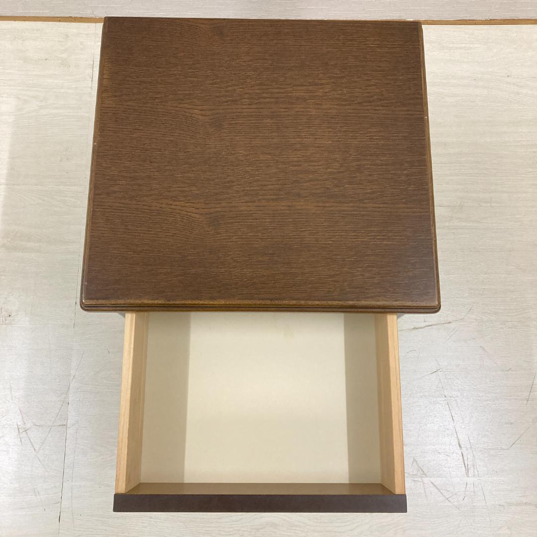 Simmons シモンズ ナイトテーブル　サイドテーブル