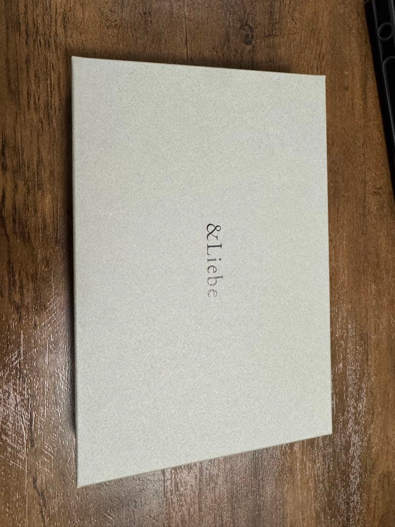 &Liebe ジップペンケース ブラック アンドリーベ ペブルヌメ