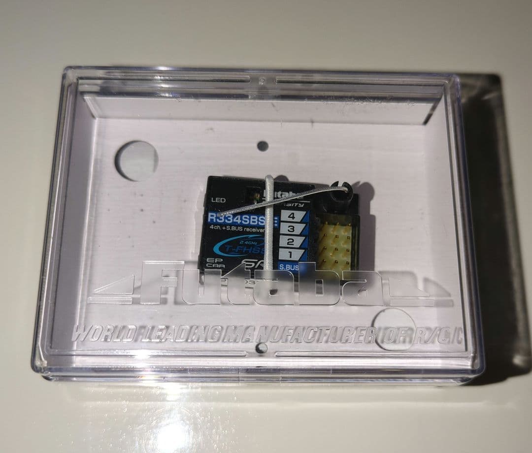 専用出品　Futaba フタバ　R334SBS-E