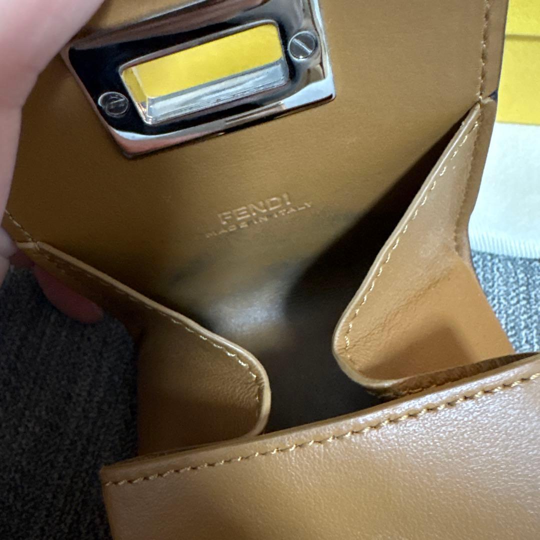 FENDI フェンディ ピーカブー ケース