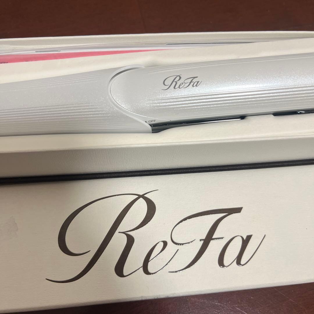 新品未使用　ReFa ストレートヘアアイロン フィンガー　ホワイト