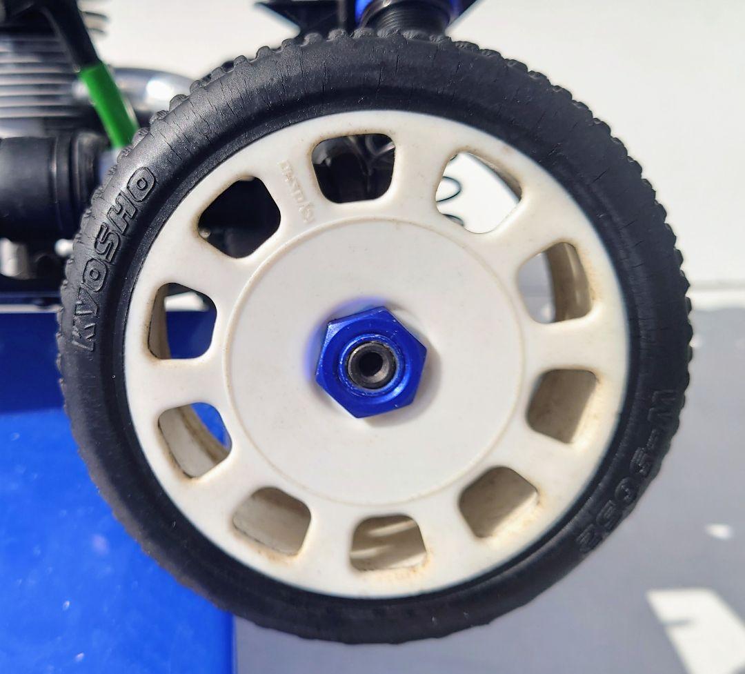 【動作確認メンテ済】美品！京商 Inferno Neo 1/8GP レディセット