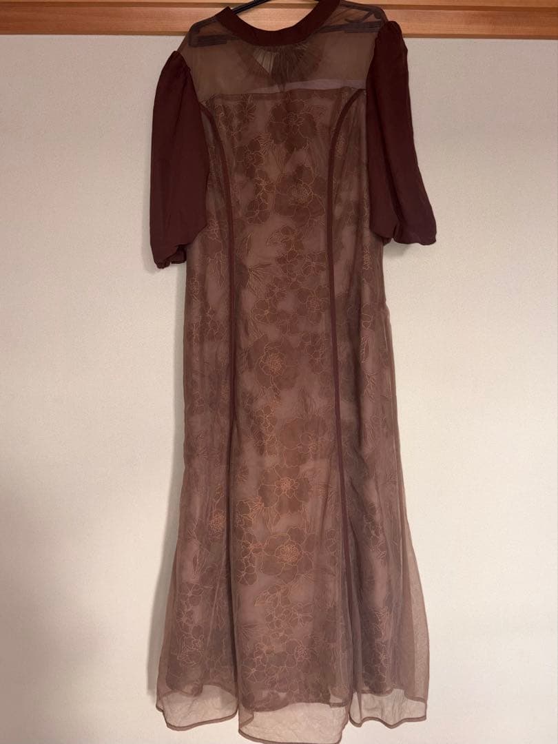 パフスリーブマーメイドドレス