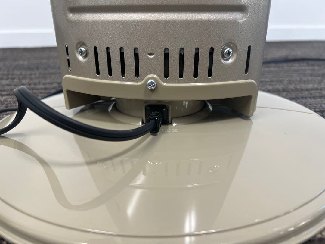 遠赤外線￼スリムカーモンヒーター￼￼