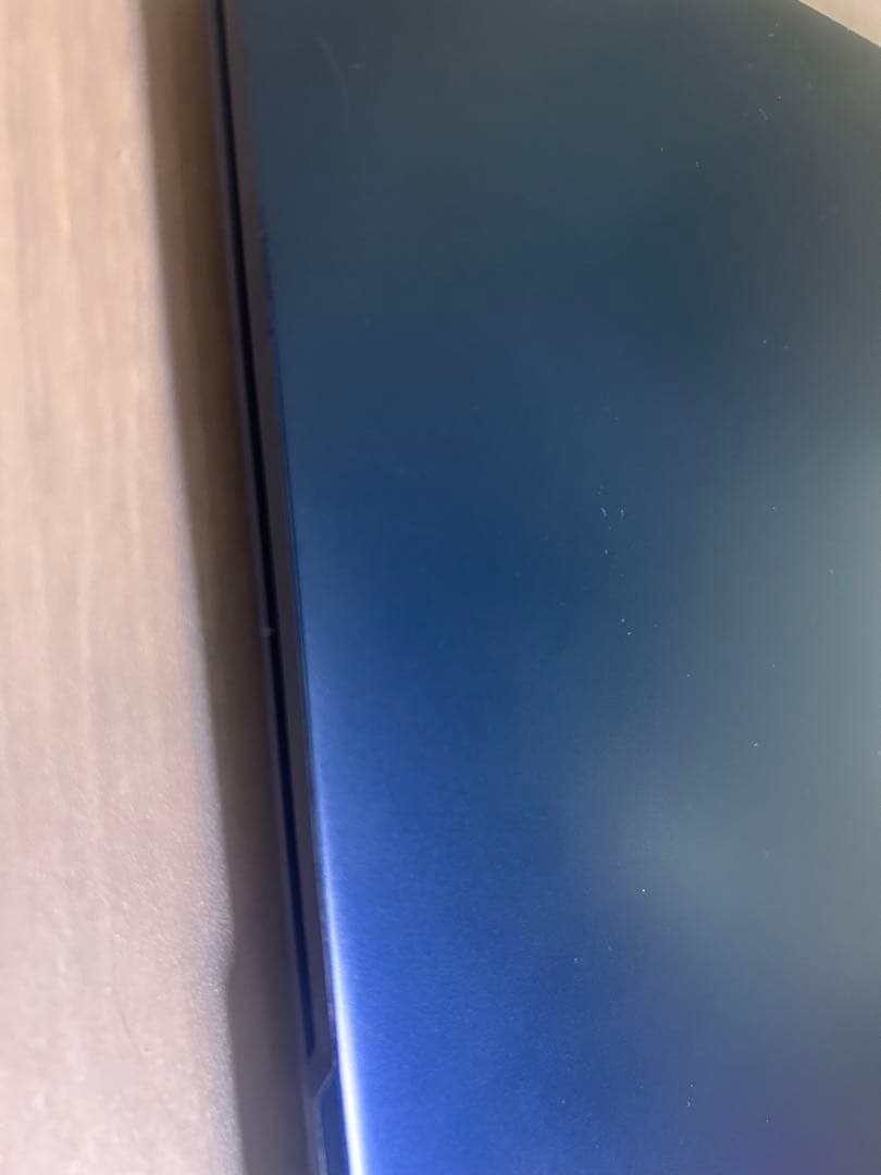 美品　Lenovo IdeaPad Slim 3 Gen 8 15.6インチ