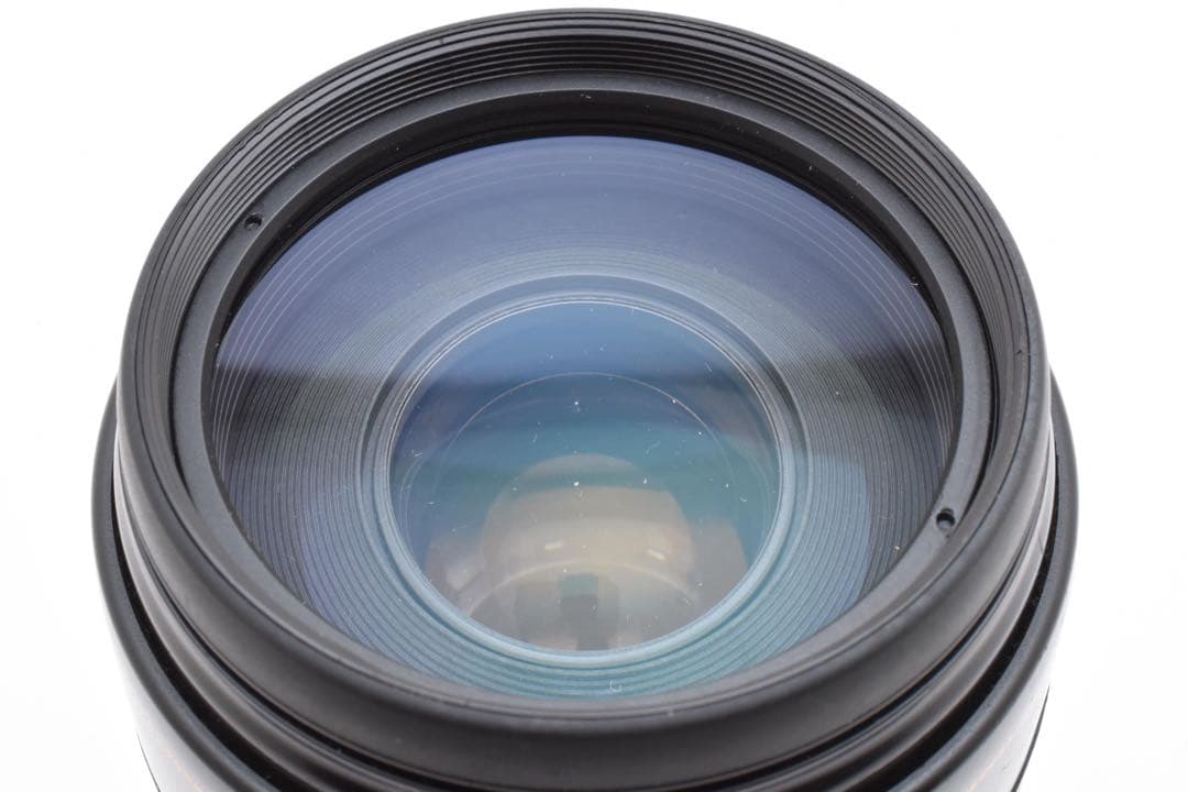 デジタル一眼レフカメラCanon EF 100-300mm F 4.5-5.6