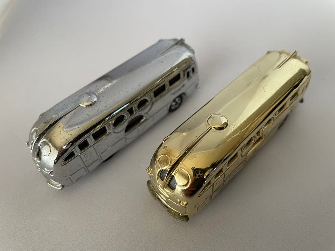 ディズニーリゾートクルーザー　ゴールドシルバー　2個セット